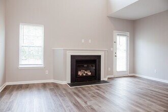 5109 Livermore Ln in Charlotte, NC - Building Photo - Building Photo