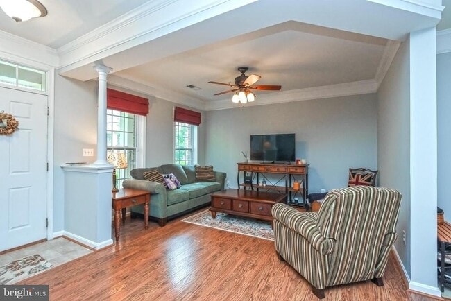 41953 Blue Flag Terrace in Aldie, VA - Building Photo - Building Photo