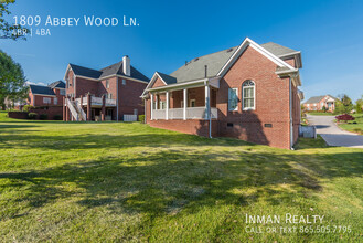 1809 Abbey Wood Ln in Knoxville, TN - Building Photo - Building Photo