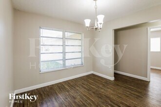 9371 NW 35th Manor in Sunrise, FL - Building Photo - Building Photo