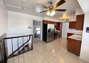 2272 S Dearborn St in Aurora, CO - Foto de edificio - Building Photo
