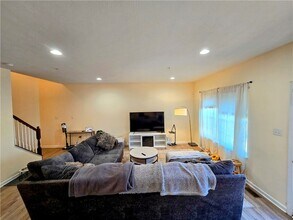 809 Fairgate Drive in Wexford, PA - Building Photo - Building Photo