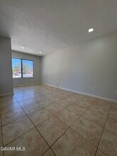 338 Mesa Verde Ave in Palmdale, CA - Building Photo - Building Photo