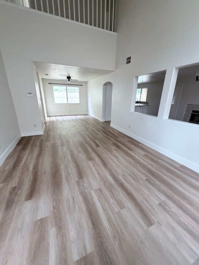 9405 Salinger St in Bakersfield, CA - Building Photo - Building Photo