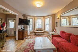 1257 N Greenview Ave in Chicago, IL - Building Photo - Building Photo