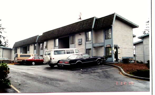 The Douglas in Lynnwood, WA - Foto de edificio