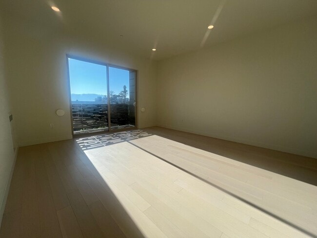 87 Kirkwood Ave in San Francisco, CA - Building Photo - Building Photo