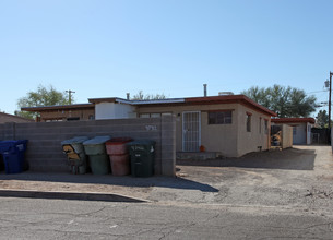 4742-4748 E 1st St in Tucson, AZ - Building Photo - Building Photo