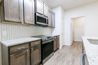 2602 135th St in Lubbock, TX - Foto de edificio - Building Photo