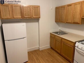 1810 Commonwealth Ave in Boston, MA - Building Photo - Building Photo