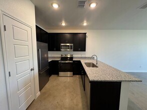 636 Pacific Crest Trl in Copperas Cove, TX - Building Photo - Building Photo