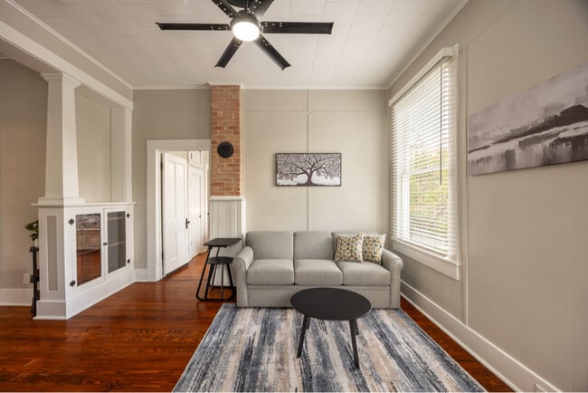 500 Madison St in San Antonio, TX - Building Photo - Building Photo