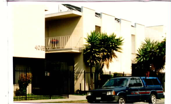 4065 Coco Ave in Los Angeles, CA - Building Photo