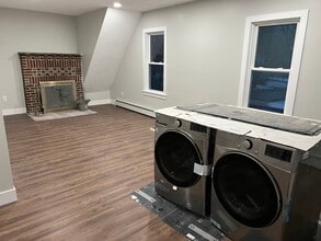 10 Klebart Ave, Unit 2 in Webster, MA - Building Photo - Building Photo
