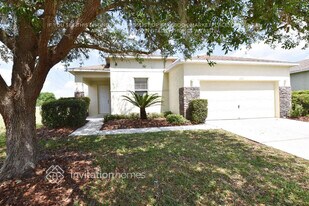 6860 Lake Eaglebrooke Dr in Lakeland, FL - Building Photo