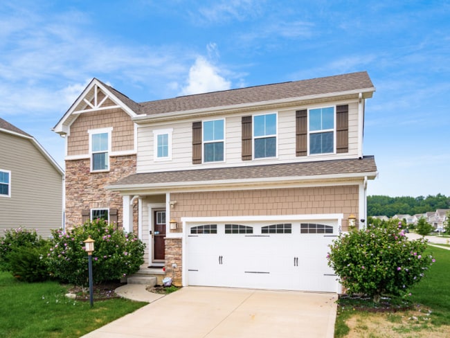 293 Ensigns Ln in Lewis Center, OH - Building Photo - Building Photo