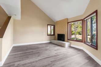 35302 Vista De Todo in Dana Point, CA - Building Photo - Building Photo