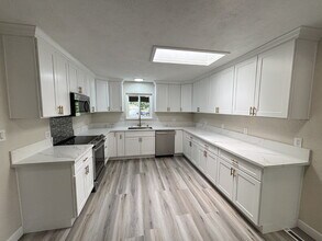 5577 Ohio Ct in Concord, CA - Building Photo - Building Photo