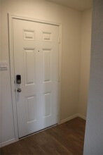 212 Bull Lake Cir in Buda, TX - Building Photo - Building Photo