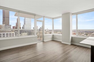760 W Adams St in Chicago, IL - Building Photo - Building Photo
