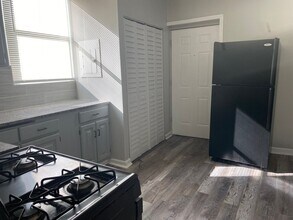 7614 S Maryland Ave in Chicago, IL - Building Photo - Building Photo