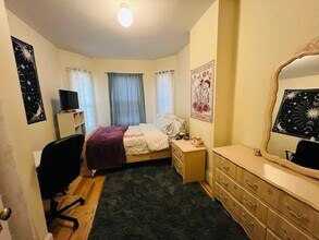 87 Hillside St, Unit 2 in Boston, MA - Building Photo - Building Photo