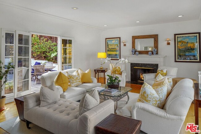 10614 Le Conte Ave, Unit 1003 in Los Angeles, CA - Foto de edificio - Building Photo