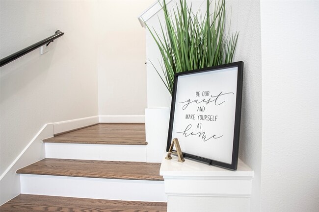 2713 EaDo Edge Ct in Houston, TX - Building Photo - Building Photo