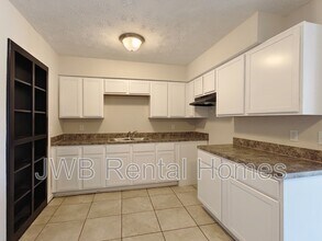 4903 Foxboro Rd in Jacksonville, FL - Building Photo - Building Photo