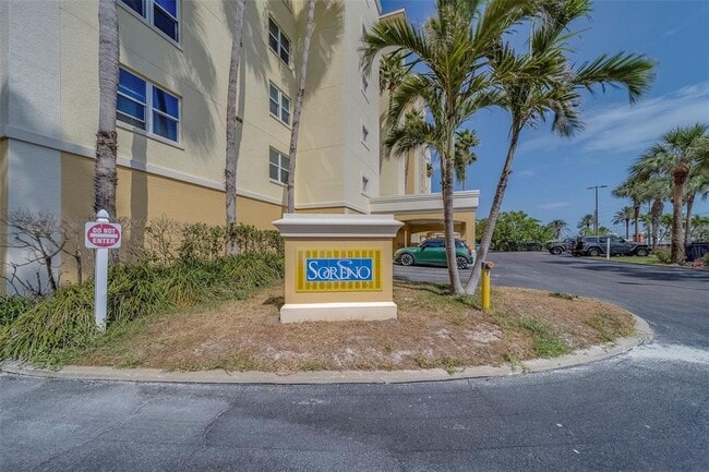 16750 Gulf Blvd in North Redington Beach, FL - Building Photo - Building Photo