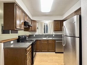 8224 Poplar Ave in Juneau, AK - Building Photo - Building Photo