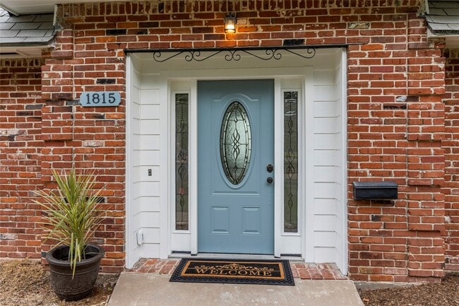 property at 1815 Saxony Ln