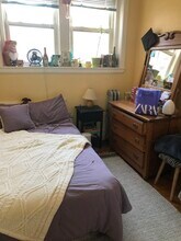 76 Egmont St, Unit 5 in Brookline, MA - Building Photo - Building Photo