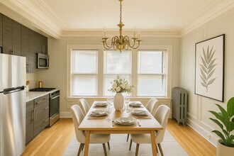 618 Sheridan Rd in Evanston, IL - Building Photo - Building Photo