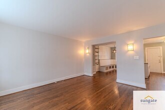 258 Ridge Ave in Baltimore, MD - Building Photo - Building Photo