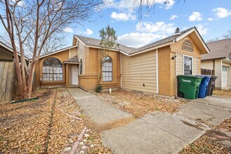 4130 Hunters Sun Dr in San Antonio, TX - Building Photo - Building Photo