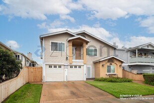 4244 Cherokee Ave in San Diego, CA - Building Photo