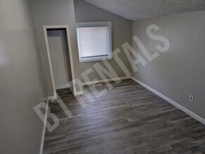 337 East St in Seymour, IN - Building Photo - Building Photo