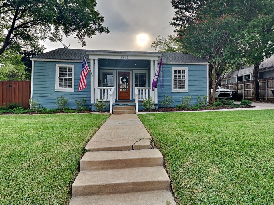 2255 Washington Ave in Fort Worth, TX - Building Photo