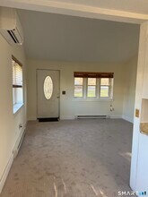 630 Taugwonk Rd in Stonington, CT - Building Photo - Building Photo