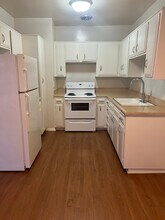 5422 Quakertown Ave in Los Angeles, CA - Building Photo - Building Photo