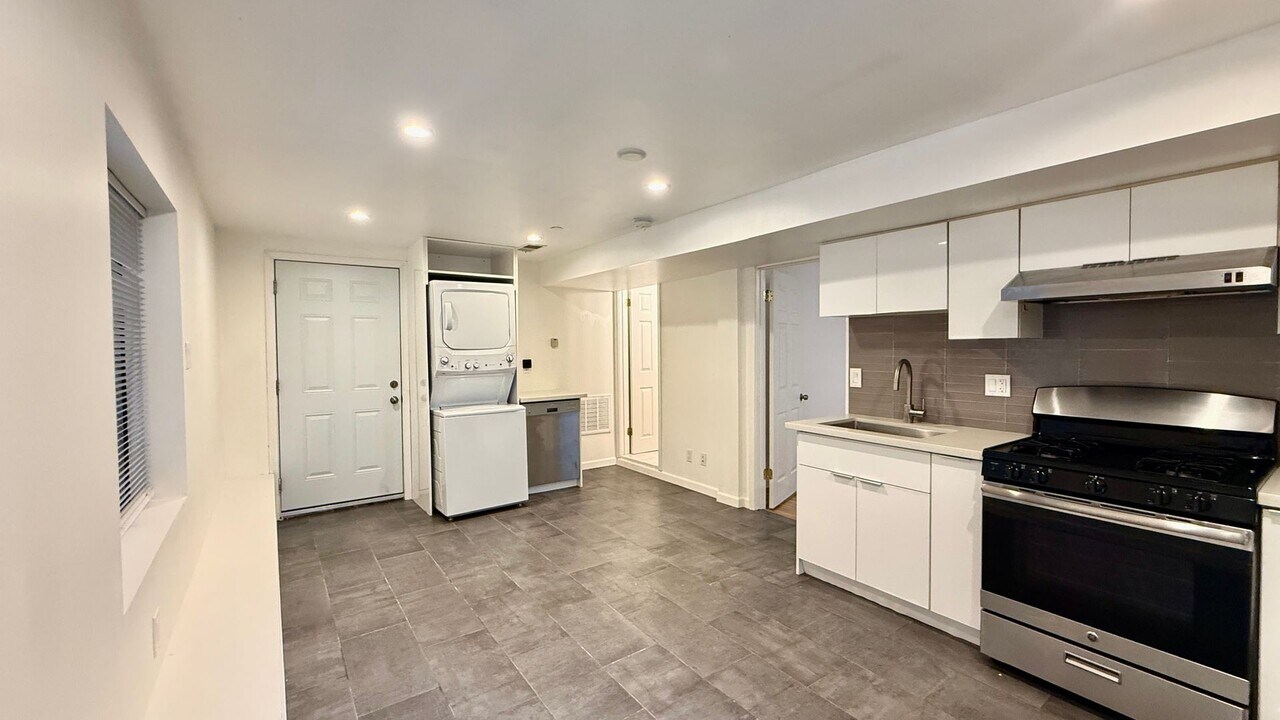 253 11th St in San Francisco, CA - Building Photo