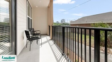 1148 N Main St, Unit 139 in Jacksonville, FL - Building Photo - Building Photo