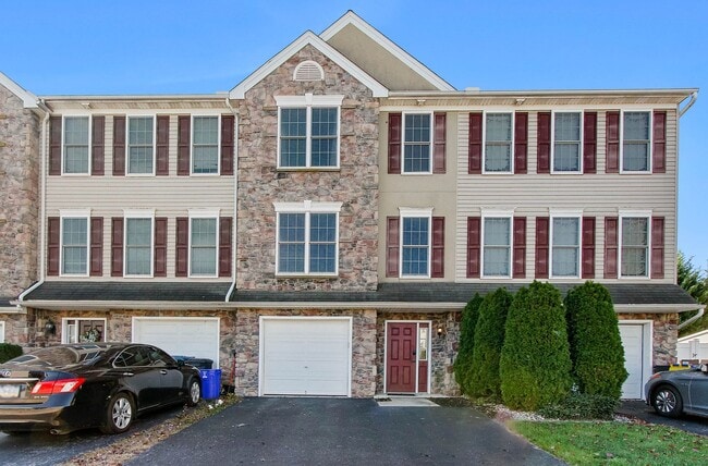 property at 36 Taylor Dr