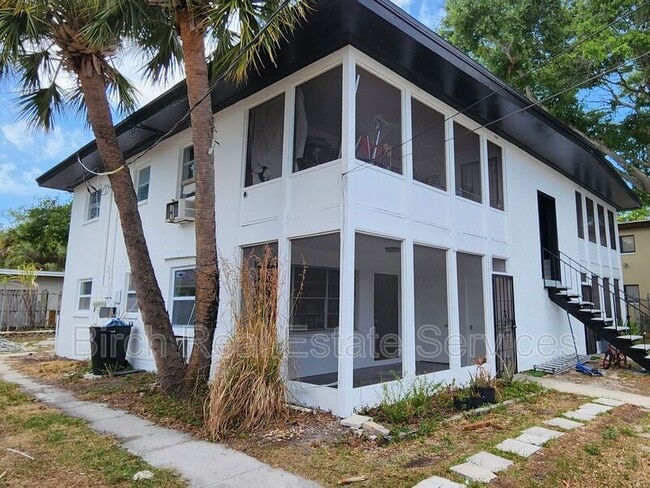 property at 204 Waverly Way