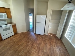 513 Lindsay Anne Ct in Plant City, FL - Building Photo - Building Photo