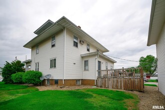 540 N Main St in Morton, IL - Building Photo - Building Photo