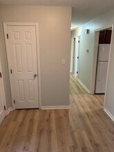 205 SW Maynard Rd in Cary, NC - Building Photo - Building Photo