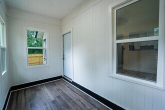 689 Wilderness Trail in Wharton, TX - Building Photo - Building Photo