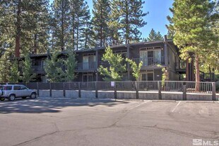 751 Tahoe Blvd in Incline Village, NV - Building Photo